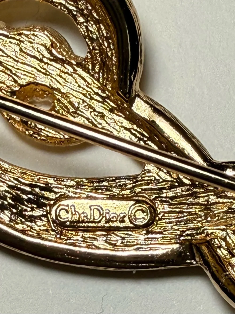 Vintage CHRISTIAN DIOR Gold Plated Crystal Rhinestone Treble Clef Brooch